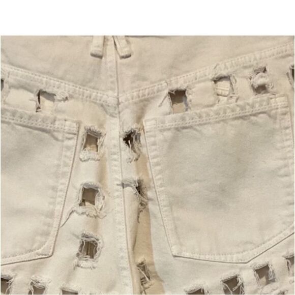 Good American NWT 90s Laser Cutout Short in Bone Size 26 - Picture 14 of 16